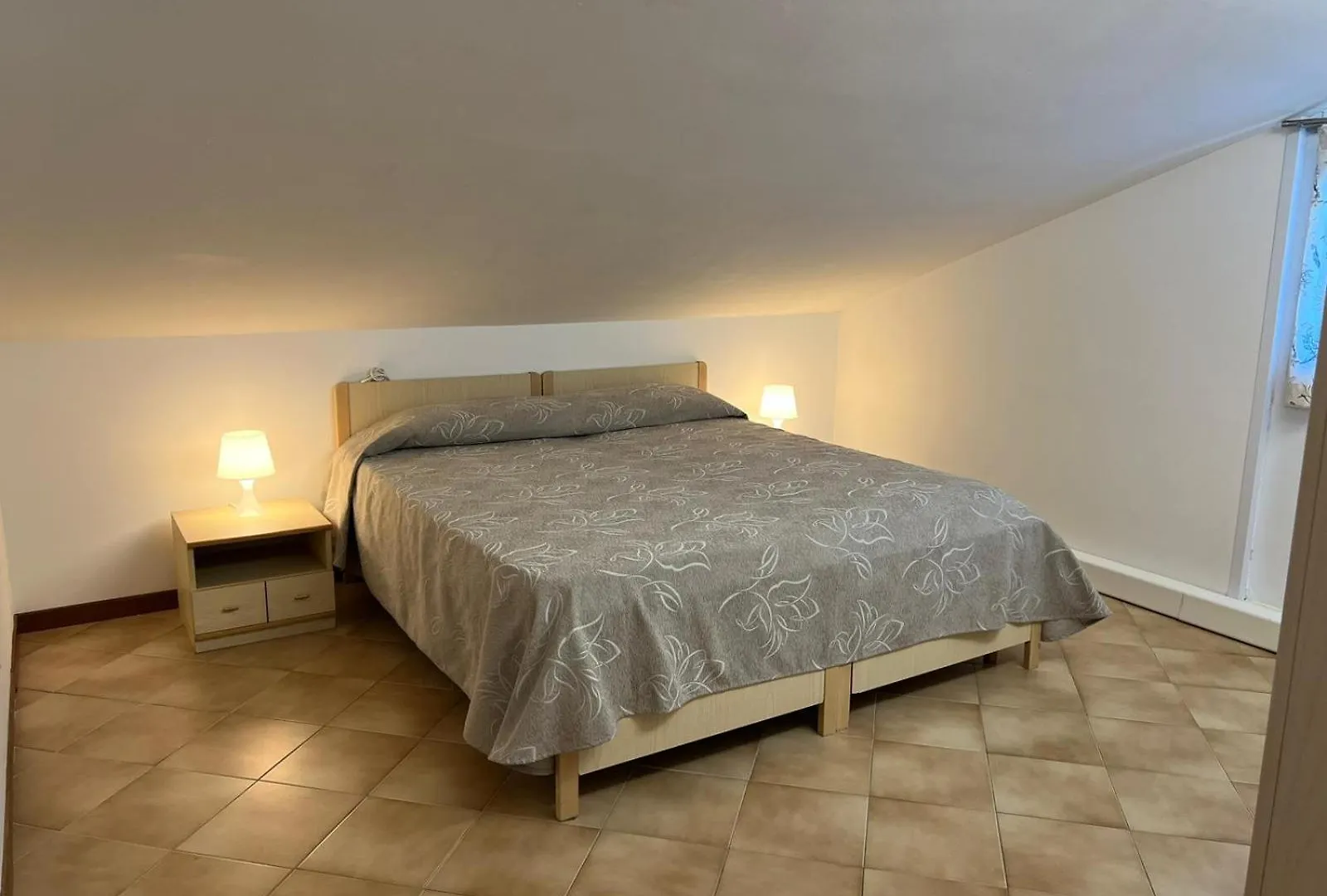 Mansarda 7 Trilocale, Bafile241 - 2' Piano No Ascensore - Adria Holiday Jesolo - Family Apartment 0*, Lido di Jesolo Italy